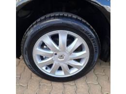 RENAULT - MÉGANE - 2011/2012 - Preta - R$ 36.900,00
