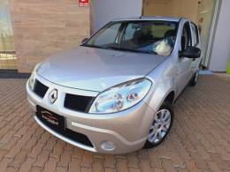 RENAULT - SANDERO - 2009/2010 - Prata - R$ 30.900,00