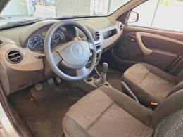 RENAULT - SANDERO - 2009/2010 - Prata - R$ 30.900,00